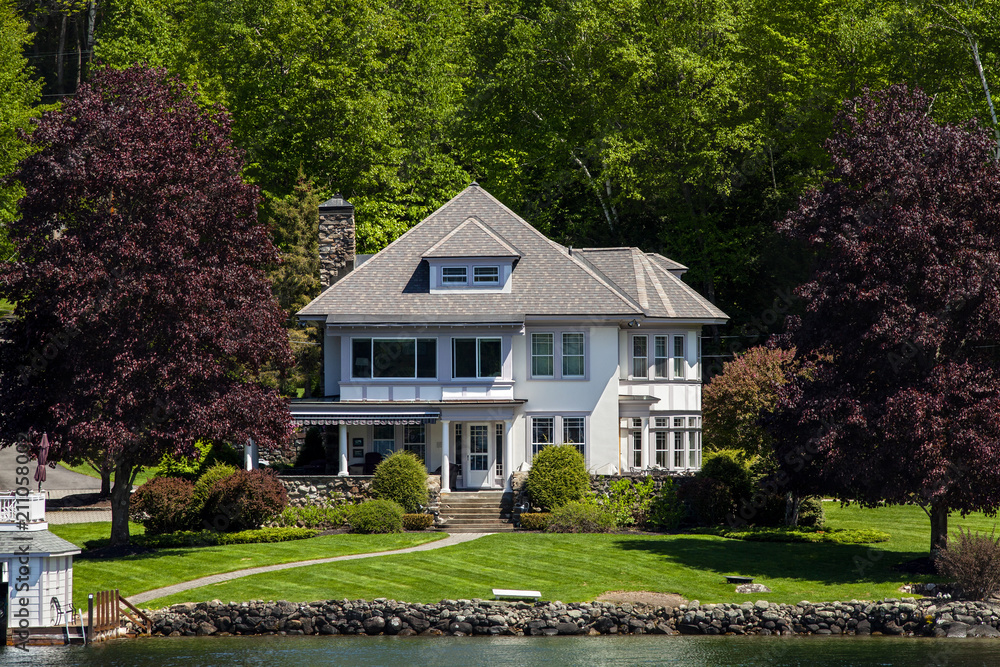The Mansion at the Lake The Mansion at the Lake