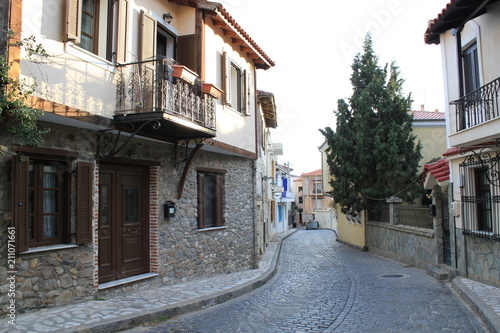 Fototapeta Naklejka Na Ścianę i Meble -  A street in Xanthi, Greece