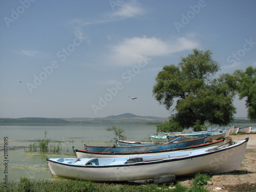 Fototapeta Naklejka Na Ścianę i Meble -  Golyazi Lake, Bursa, Turkey
