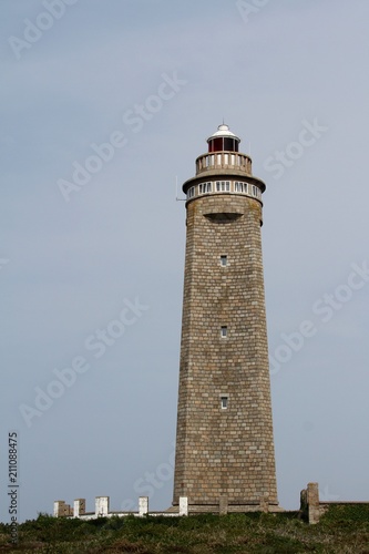 le phare de cap lévi en Normandie à Fermanville dans le Cotentin, Manche © papinou