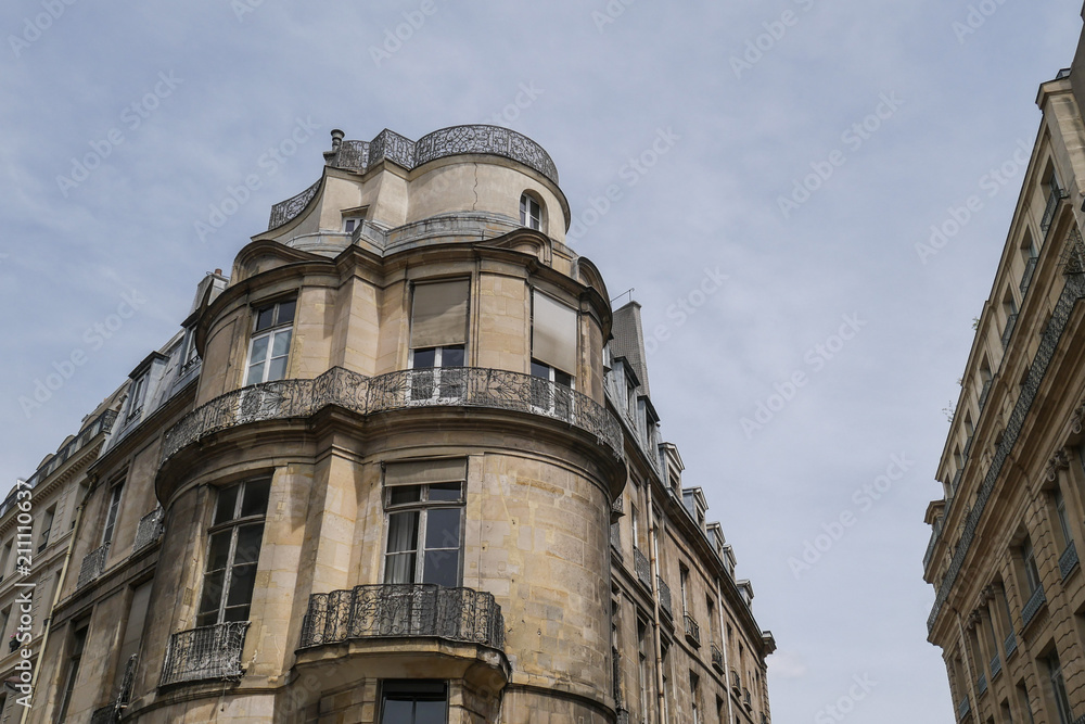 Typical parisian building, Paris Haussmann style architecture, beautiful paris building and flat, Paris housing 
