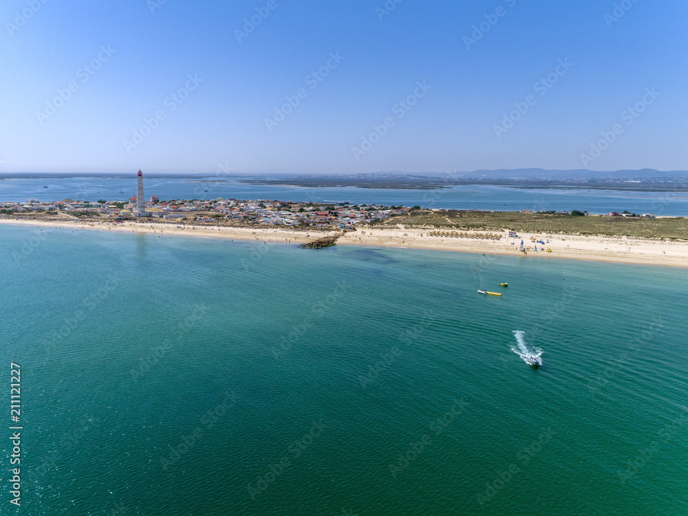 Φωτογραφία Aerial view of beautiful ilha do Farol (lighthouse island), in Algarve, Portugal