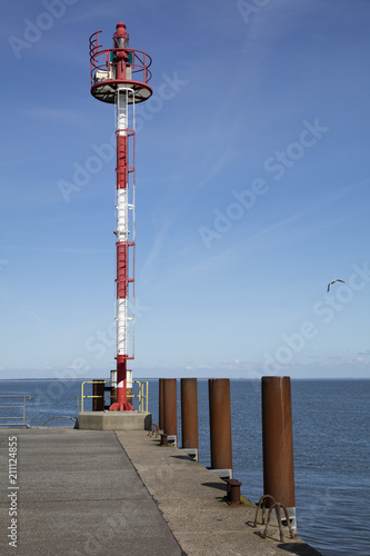 Positionslampe an der Hafeneinfahrt, List, Sylt, Nordfriesische Insel, Nordfriesland, Schleswig-Holstein, Deutschland, Europa