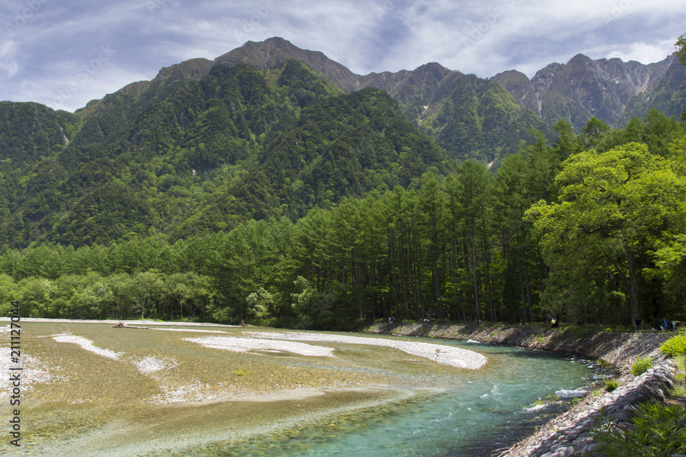 上高地 梓川クランクと六百山／長野県松本市