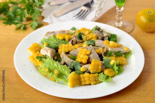 Salad of corn and chicken