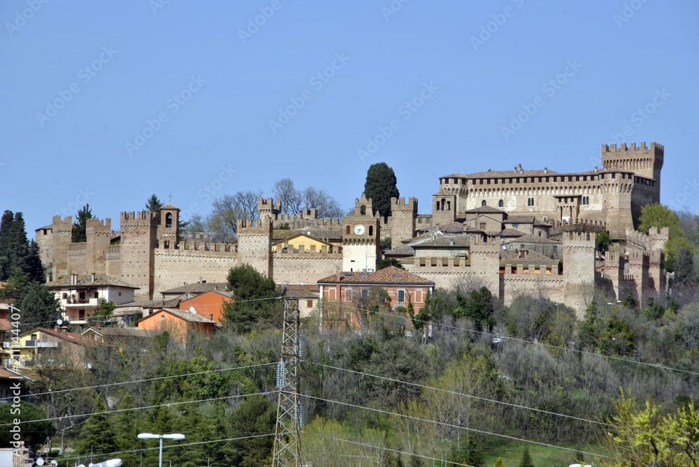 italian countryside castle