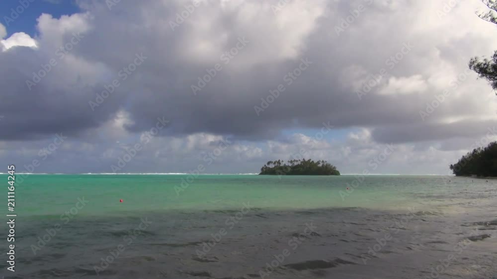 Pan: Endless View of Blue-Colored Ocean at Rarotonga Pan: Endless View of Blue-Colored Ocean at Rarotonga