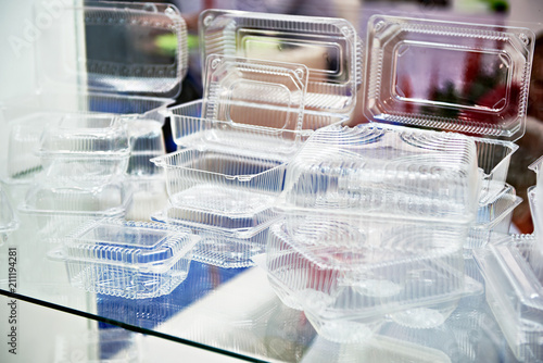 Plastic disposable food containers