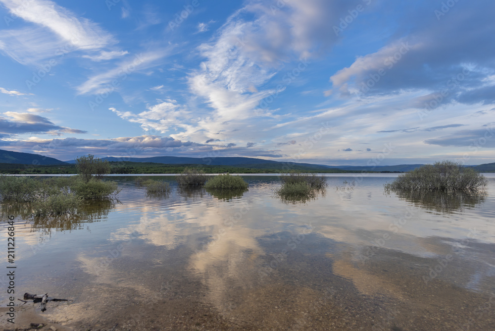 Playa de Pita, en el pantano de Cuerda del Pozo (Vinuesa, Soria - España).