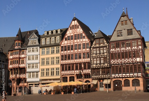 Frankfurt am Main; Wiederaufgebaute Ostzeile am Römerberg