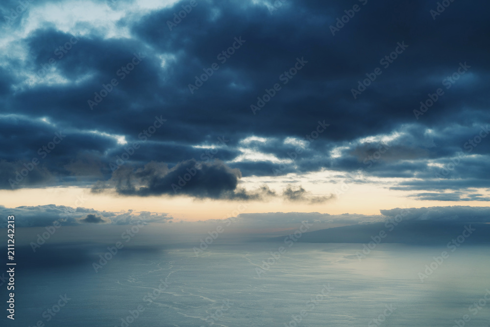 Clouds and the ocean Clouds and the ocean