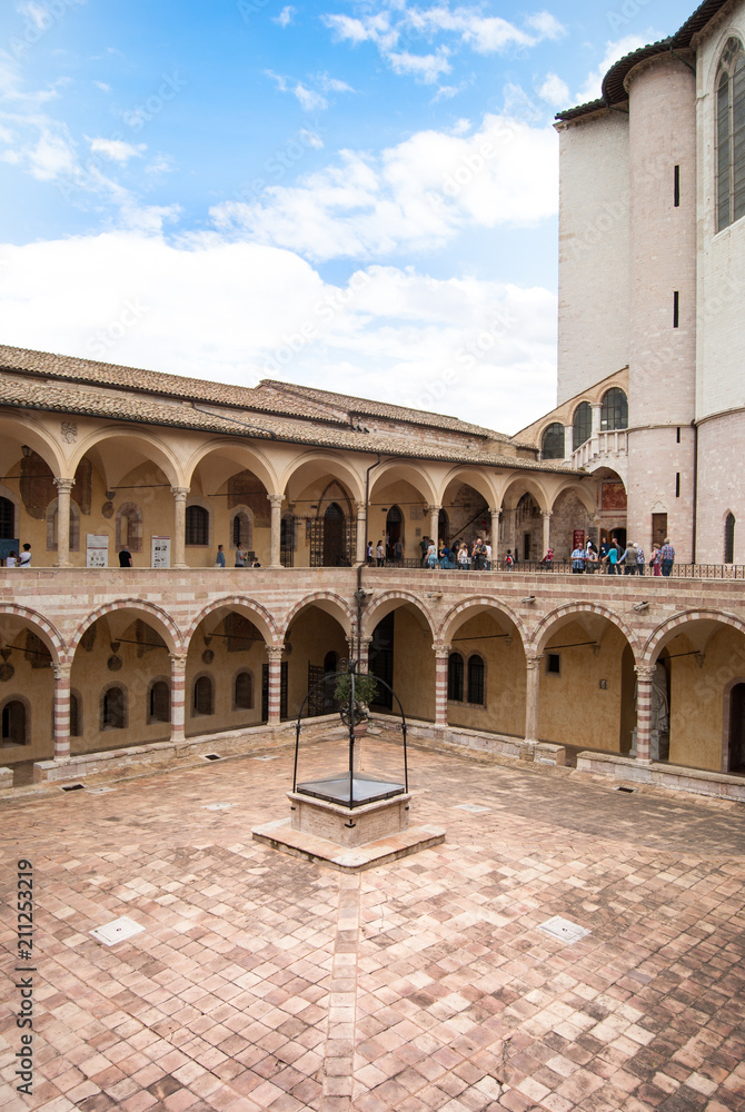Courtyard inside the church of San Francesco