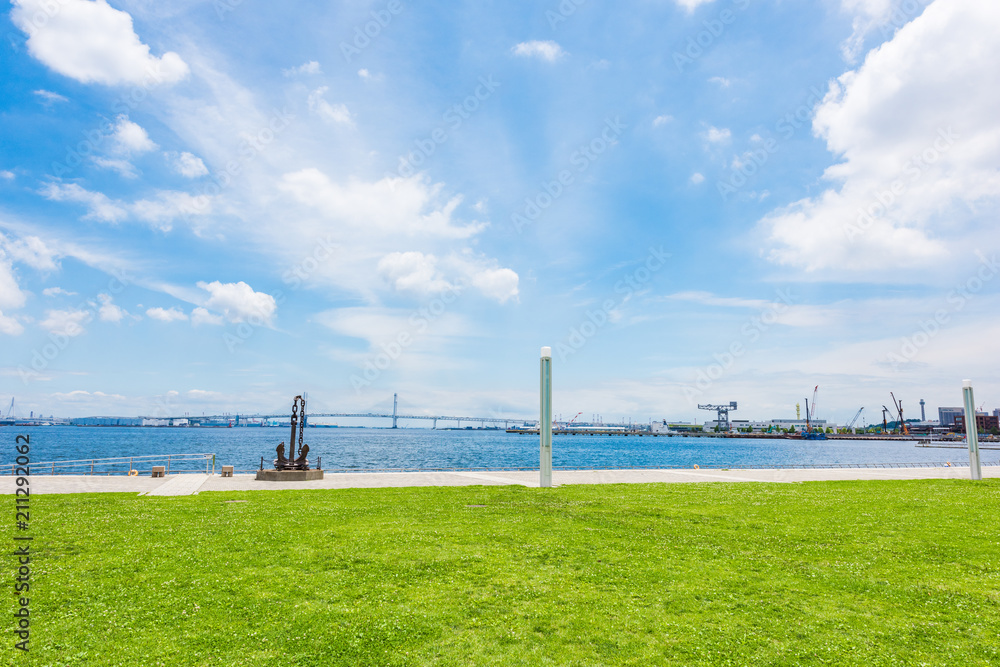 Fototapeta premium 横浜の臨港パーク Yokohama port