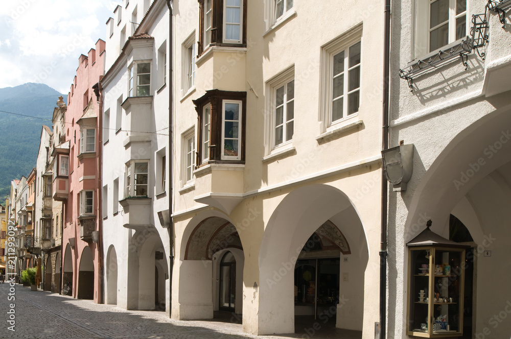Bürgerhäuser mit Lauben in Brixen