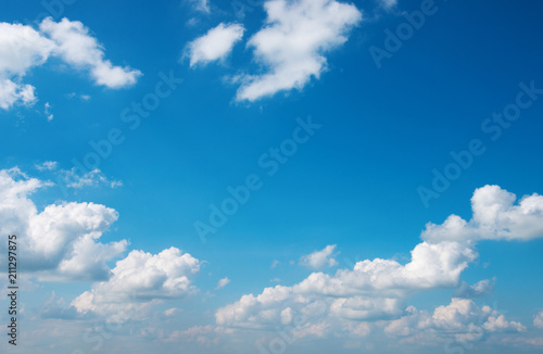 Fototapeta Naklejka Na Ścianę i Meble -  blue sky with cloud