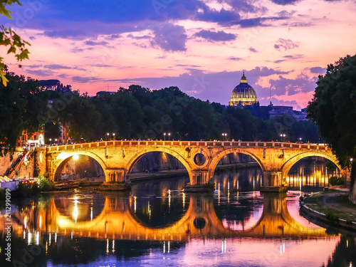 Reflet Pont Rome - Coupole Basilique - Vatican