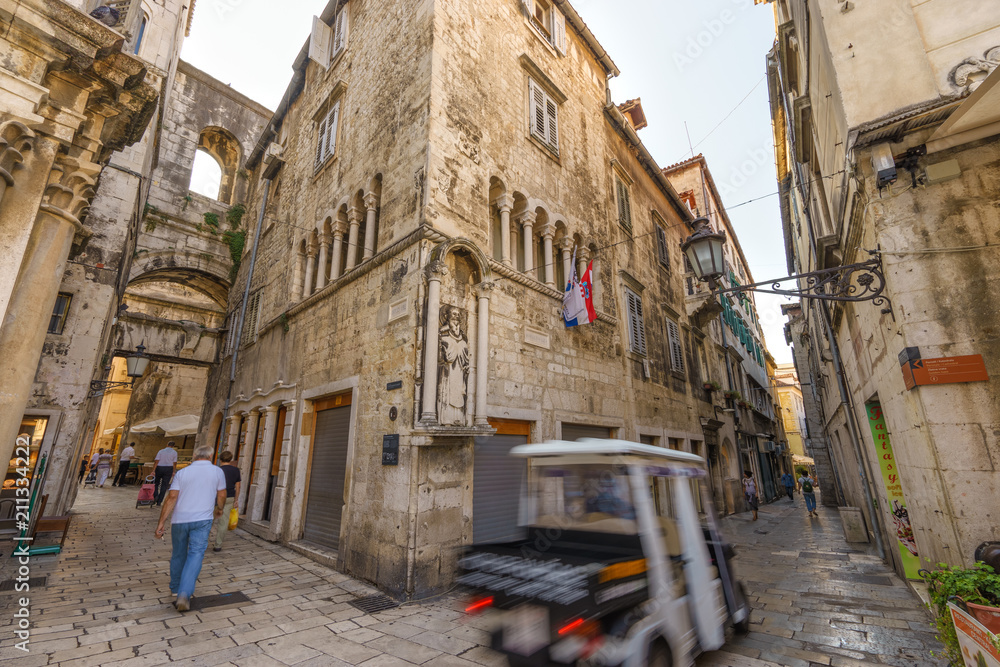 Street corner of Ispod Ure and Bosanska streets with Iron gate of Diocletian's Palace
