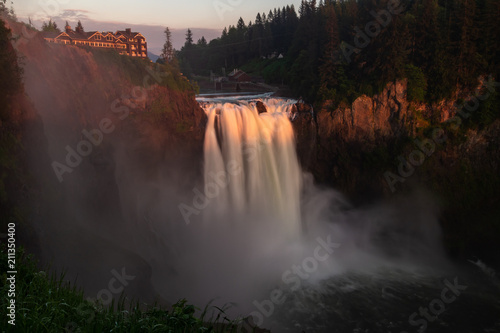 Snoqualmie falls