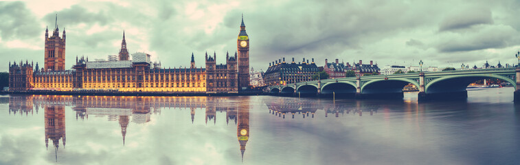 Wandcirkels Londen Panorama Houses of Parliament en Big Ben  © Pawel Pajor