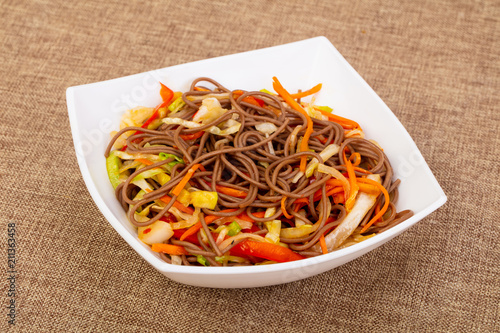 Soba noodle with vegeetables