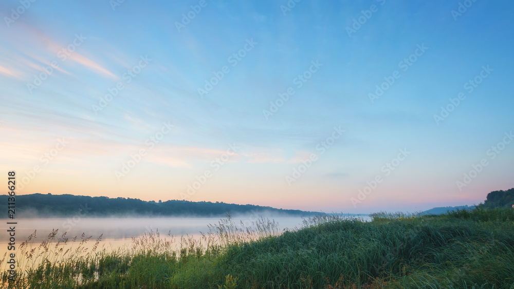 Dawn, fog, silence