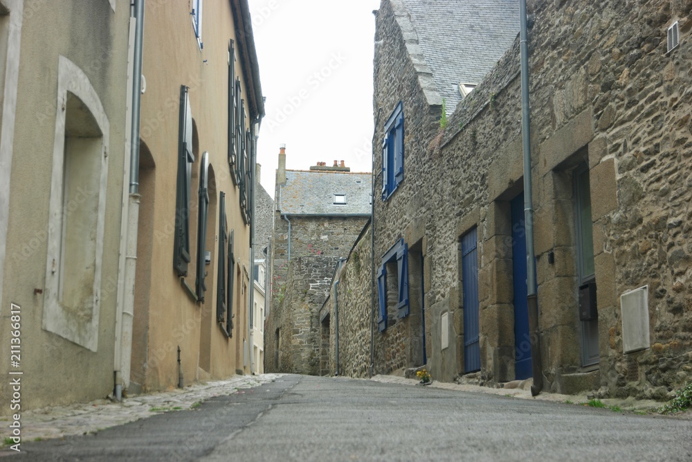 Narrow backstreet in the old town, Saint-Malo, France