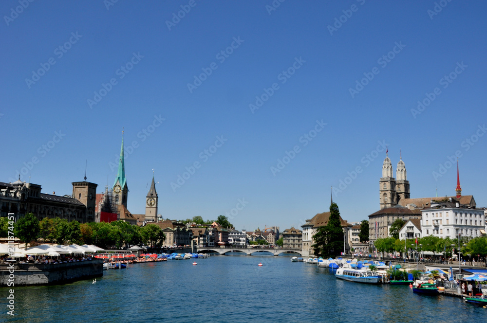 Zürich is since years amongst the top five cities around the world with the highest living standard