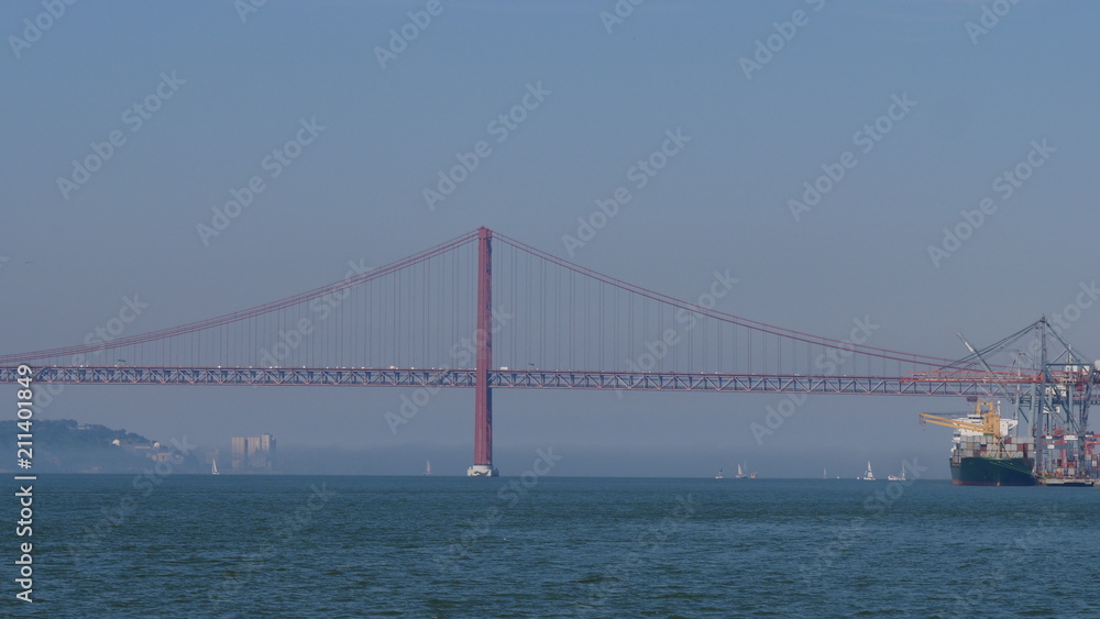 Pont du 25 avril, Lisbonne, Portugal