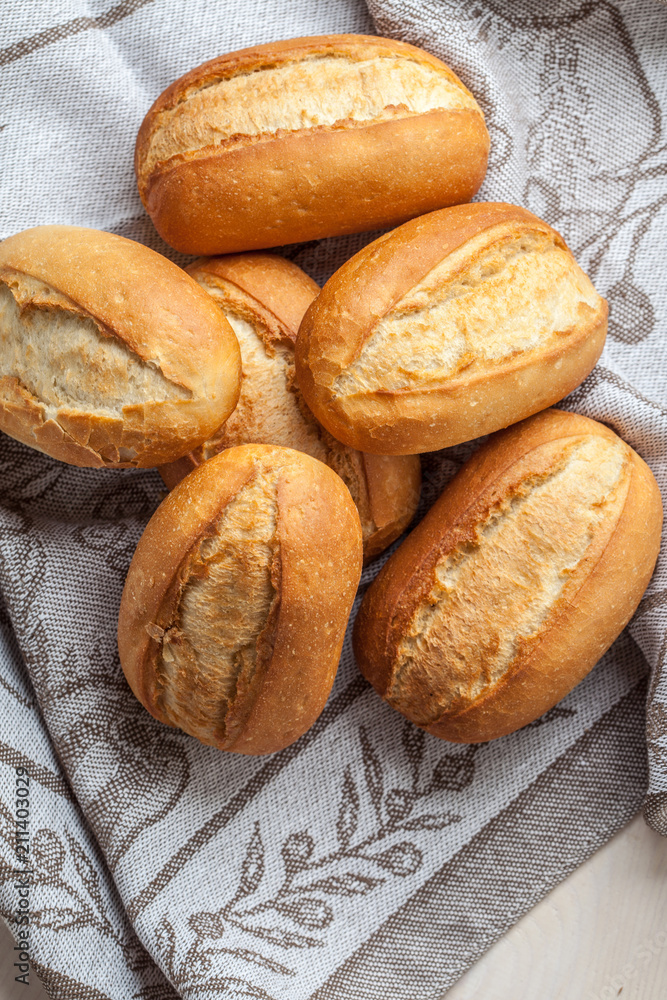 Fototapeta premium Freshly baked crusty rolls