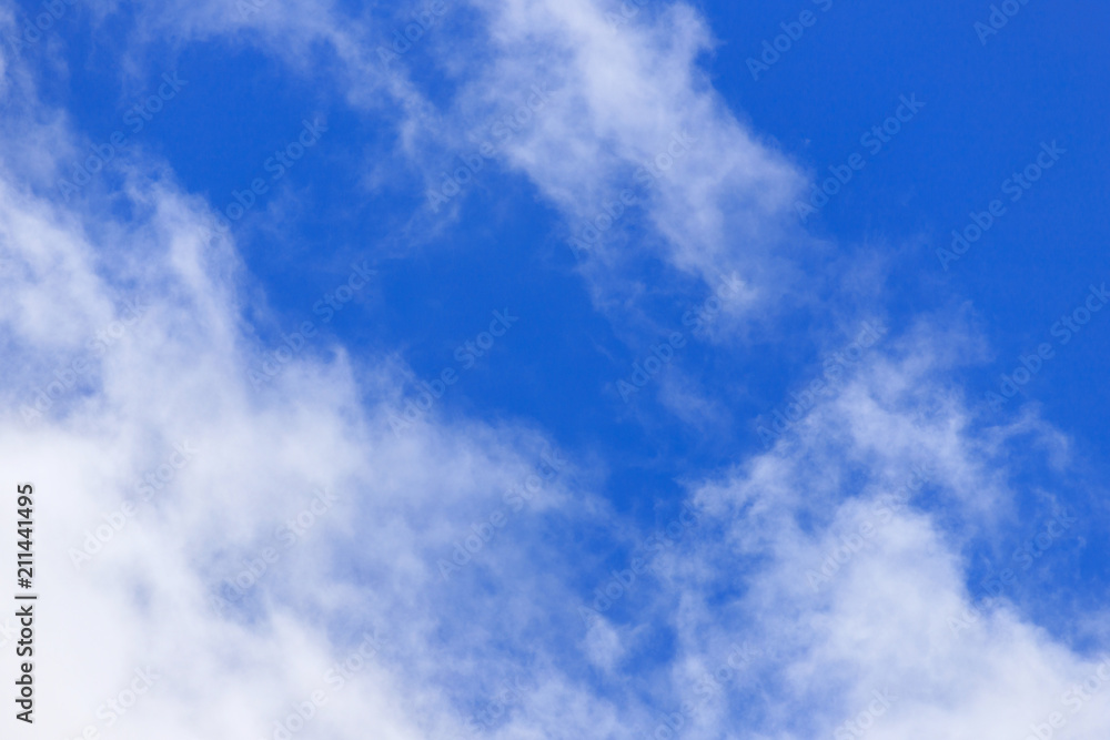 Obraz premium 青空と白い雲