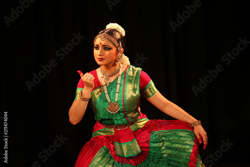 bharathanatyam is one of the classical dance forms of india,from the state of tamil nadu.the picture is from a stage performance photo