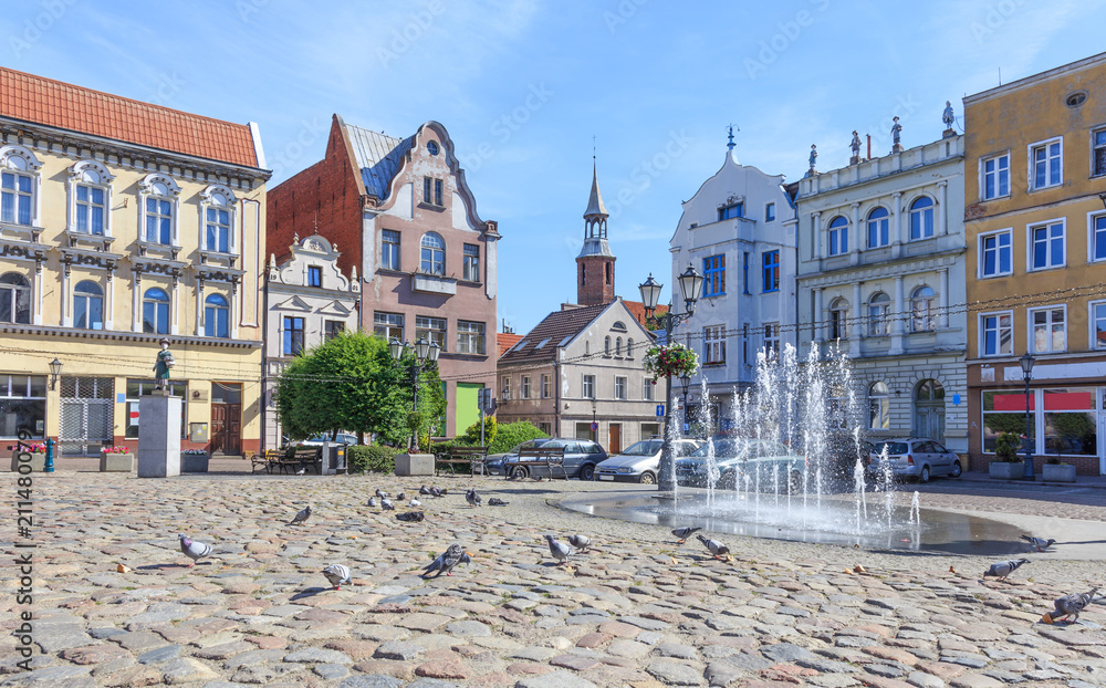 Obraz premium Tczew in Gdansk Pomerania - historic tenement houses at Haller Square that plays role of old town market square