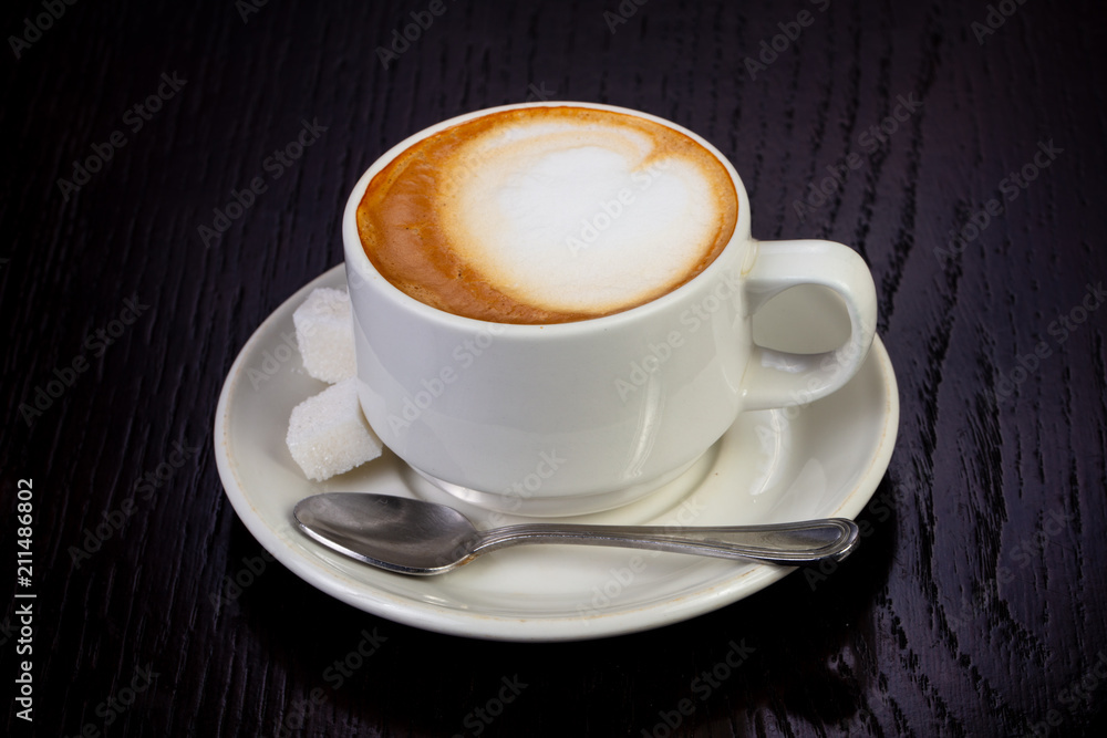 Fototapeta premium Delicious cup of latte