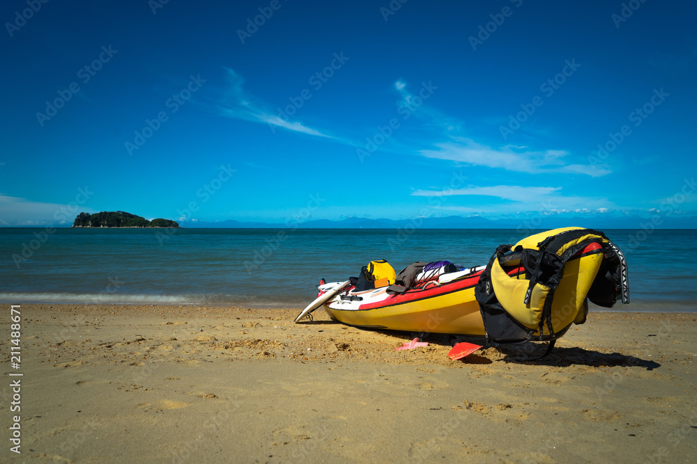 Kayak retreat