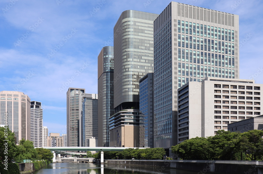 大阪・中之島の高層ビル群／Skyscrapers in Nakanoshima - Osaka, Japan