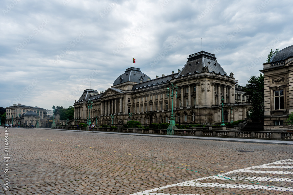 Fototapeta premium The grand palace in Brussels, Belgium, beautiful old building