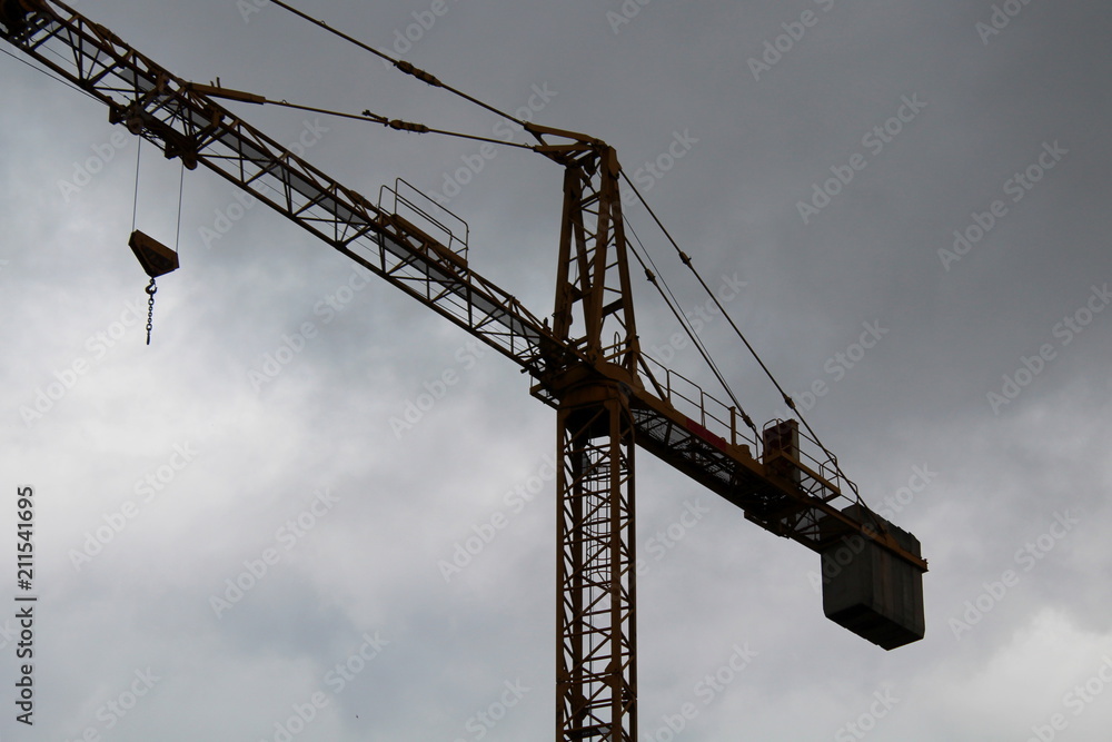 Cantiere edile in estate - costruire Cantiere edile in estate - costruire