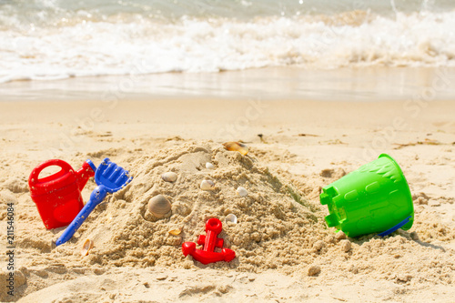 Cuadro en lienzo jouets de plage