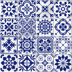 Keuken achterwand Portugese tegeltjes patronen Oosterse mozaïektegels in wit en blauw  © roomoftunes