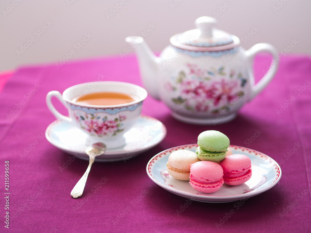 Taza de té y macarrons Taza de té y macarrons