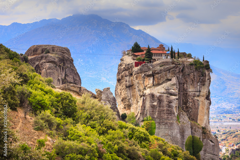 Monastery of the Holy Trinity i in Meteora, Greece Monastery of the Holy Trinity i in Meteora, Greece