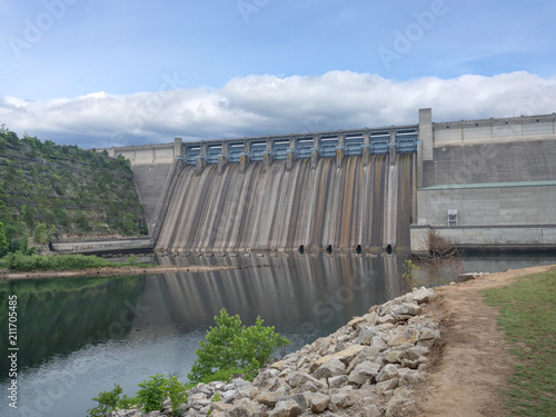 Table Rock Lake Dam