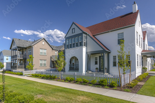 Townhomes in pleasant neighborhood