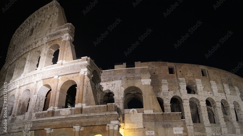 A night walk near the Roman coliseum