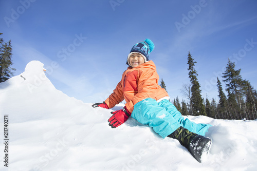 雪景色と子供