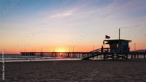 Wallpaper Mural Timelapse sunset behind a pier in Venice, Los Angeles Torontodigital.ca