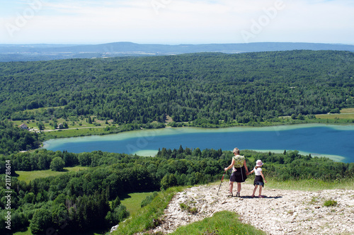 Lac de montagne dans le Jura français - 2