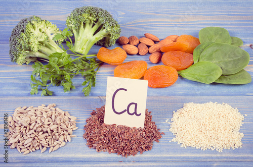 Bilde på lerret Vintage photo, healthy fod containing calcium and dietary fiber