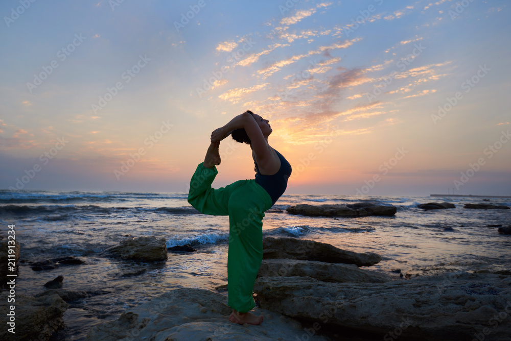 Yoga Pose Sunset 1080P, 2K, 4K, 5K HD wallpapers free download | Wallpaper  Flare