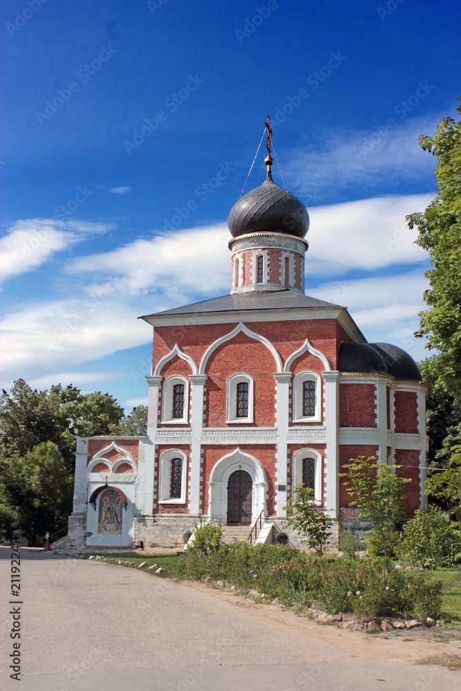 Monasterio de Luzhetsky Mozhaysk El Kremlin de Mozhaisk